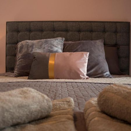 Silene Luxury Apartment Néa Péramos Extérieur photo