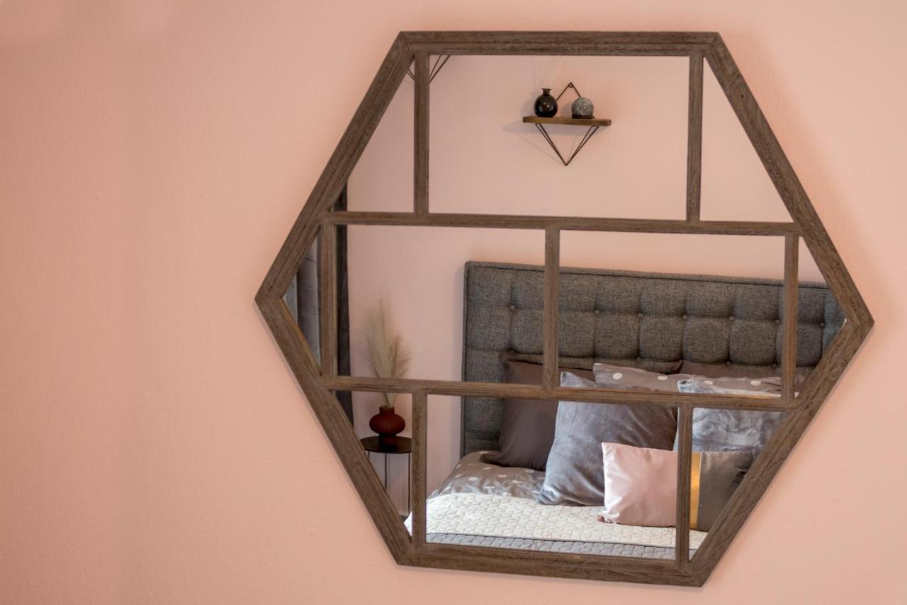 Silene Luxury Apartment Néa Péramos Extérieur photo